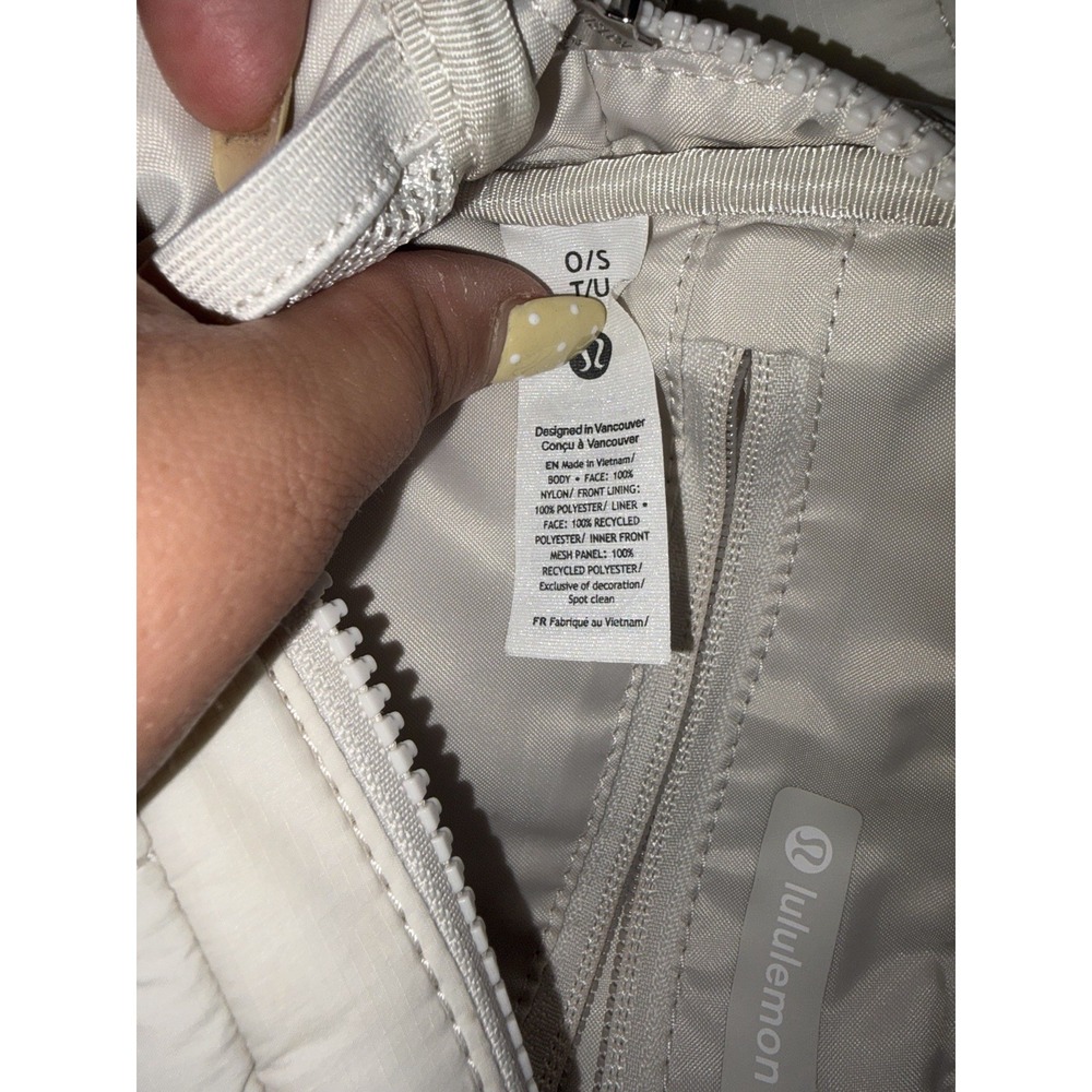 Lululemon Quilted Grid Belt Bag Hand Warmer 1.5L White Opal - Picture 9 of 12